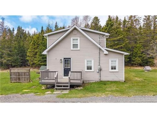 10 Stanley Oliver Rd, Back Bay, NB 