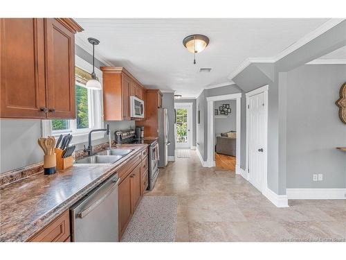 10 Stanley Oliver Rd, Back Bay, NB 