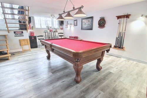 Salle familiale - 408 Rue Lauzanne, Saint-Eustache, QC - Indoor Photo Showing Other Room