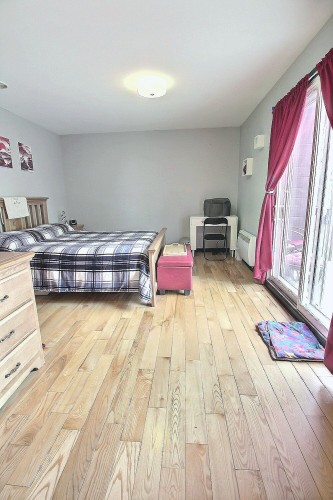 Chambre à coucher principale - 408 Rue Lauzanne, Saint-Eustache, QC - Indoor Photo Showing Bedroom
