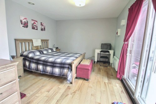 Chambre à coucher principale - 408 Rue Lauzanne, Saint-Eustache, QC - Indoor Photo Showing Bedroom