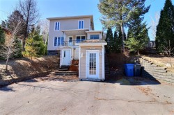 3571 Boul. du Saguenay Saguenay (Jonquière), QC G7X 1G9