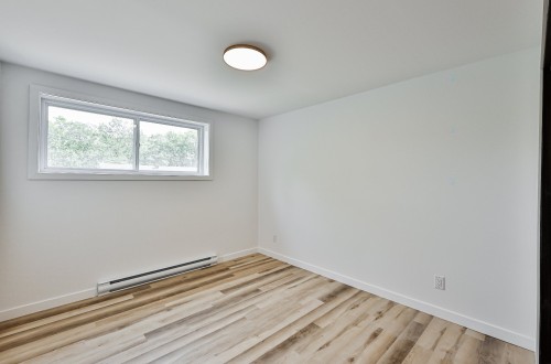 Intergénération - 750 5E Rang, Sainte-Julienne, QC - Indoor Photo Showing Other Room