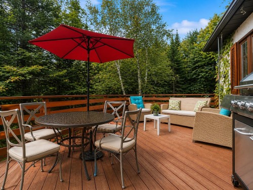 Terrasse - 605 Ch. De Montfort, Saint-Adolphe-D'Howard, QC - Outdoor With Deck Patio Veranda