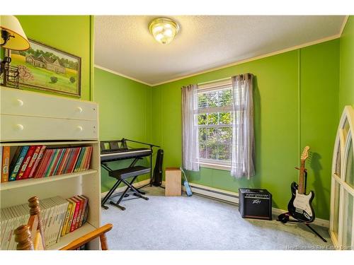 81 Mccain Dr, Waasis, NB 