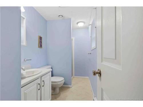 231 Mcadam Ave, Fredericton, NB 