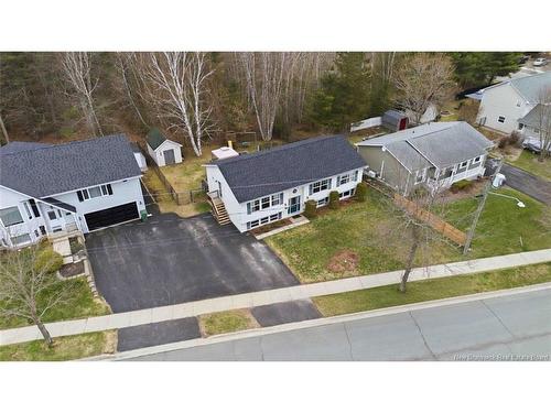 231 Mcadam Ave, Fredericton, NB 