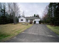 100 Good Homes RD Lincoln, NB E3B 9S9