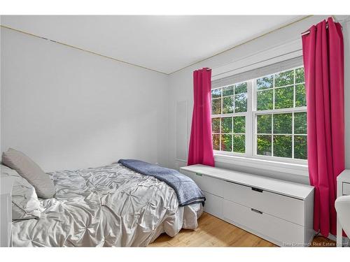 125 Du Golf St, Dieppe, NB 