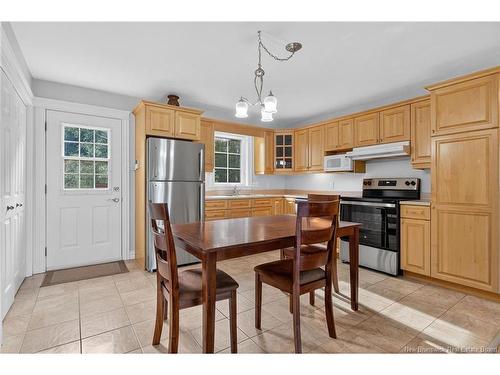 125 Du Golf St, Dieppe, NB 