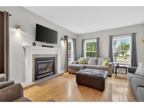 125 Du Golf St, Dieppe, NB 