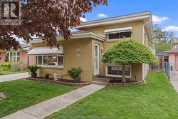 3574 CONNAUGHT AVENUE Windsor, ON N9C 2B9