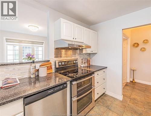 1257 Imperial, Windsor, ON - Indoor Photo Showing Kitchen