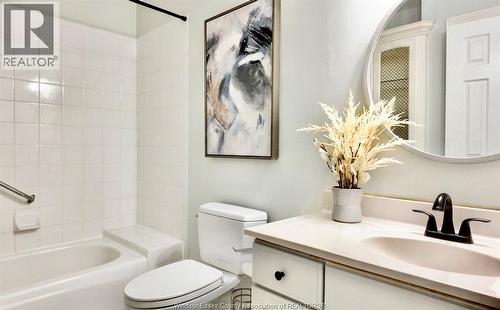 1257 Imperial, Windsor, ON - Indoor Photo Showing Bathroom