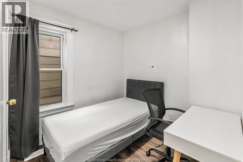 375 Bridge, Windsor, ON - Indoor Photo Showing Bedroom