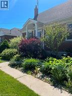 7 CAIRNS Avenue  Dundas, ON L9H 1G2