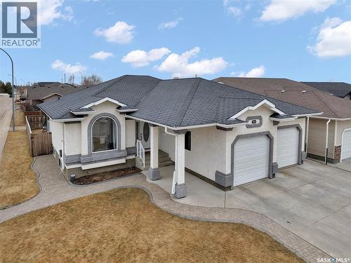 201 Brookside Court, Warman, SK - Outdoor