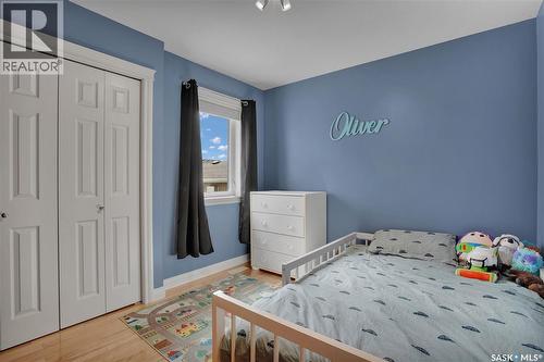 201 Brookside Court, Warman, SK - Indoor Photo Showing Bedroom