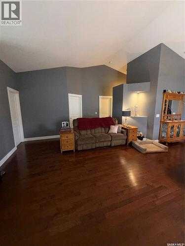 501 Redwood Crescent, Warman, SK - Indoor