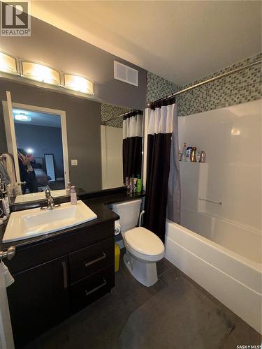 501 Redwood Crescent, Warman, SK - Indoor Photo Showing Bathroom
