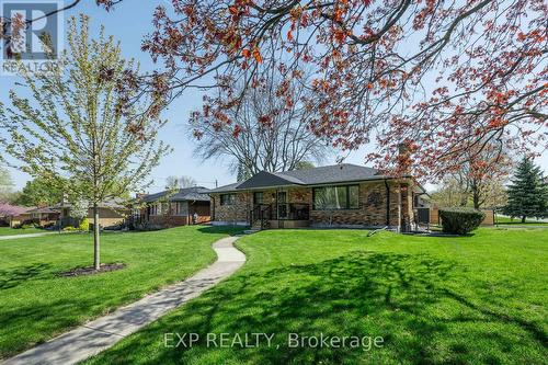 490 BLAKE STREET  London South (South K), ON N6K 2N8