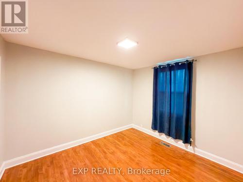 50 Emery Street W, London South (South E), ON - Indoor Photo Showing Other Room