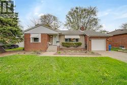 262 HENKEL PLACE Windsor, ON N8Y 2E7