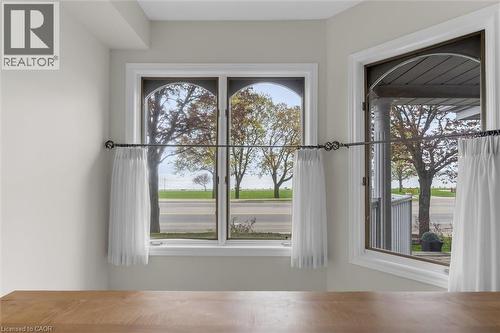 1389 Lakeshore Road, Burlington, ON - Indoor Photo Showing Other Room
