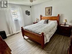 Primary with walk-in closet - 