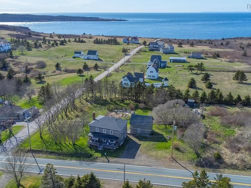 347 Highway 217, Freeport, NS 