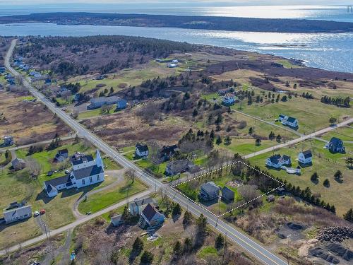 347 Highway 217, Freeport, NS 