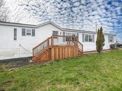 42 Manor Drive  Lower Sackville, NS B4C 2P1
