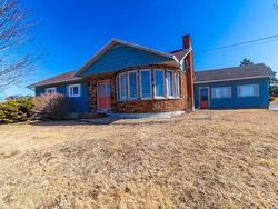 30 Common Cross Road Saulnierville, NS B0W 2Z0