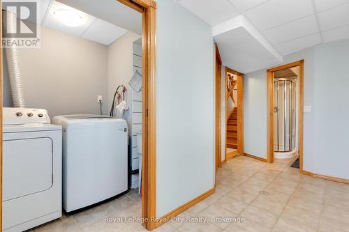 169 Johanna Drive, Cambridge, ON - Indoor Photo Showing Laundry Room