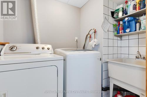 169 Johanna Drive, Cambridge, ON - Indoor Photo Showing Laundry Room