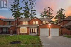 75 WINDRUSH TRAIL  Toronto, ON M1C 3Z9