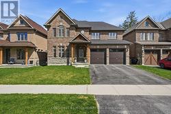 30 CAPPS DRIVE Barrie, ON L4N 6M8