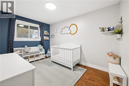 183 Kipling Avenue, Kitchener, ON - Indoor Photo Showing Bedroom