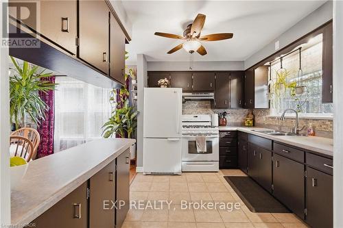 120 Elgin Crescent, Waterloo, ON - Indoor Photo Showing Kitchen With Double Sink