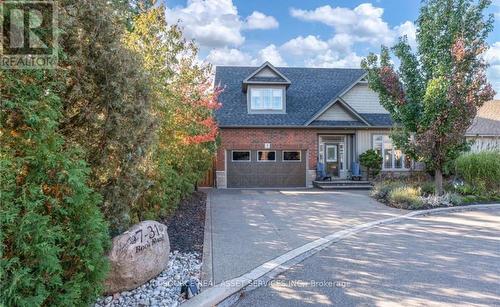7 - 31 BOOK ROAD  Grimsby, ON L3M 2M3