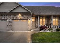 4 JONATHAN Street Chatham, ON N7M 6M1