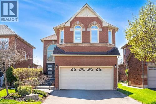 44 BANINGTON Crescent  Brampton, ON L7A 1G4