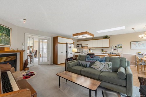5351 Williamson Rd, Nanaimo, BC 