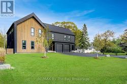 49 BROADVIEW STREET  Collingwood, ON L9Y 0X2
