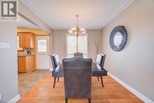 682 Glen Forrest Boulevard, Waterloo, ON - Indoor Photo Showing Dining Room