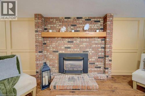 682 Glen Forrest Boulevard, Waterloo, ON - Indoor Photo Showing Living Room With Fireplace