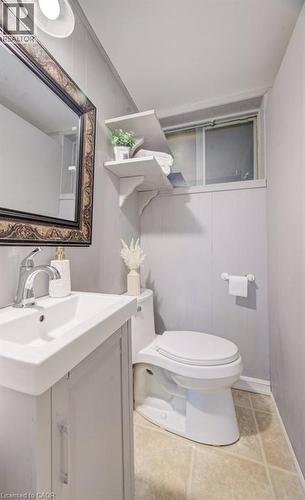 682 Glen Forrest Boulevard, Waterloo, ON - Indoor Photo Showing Bathroom
