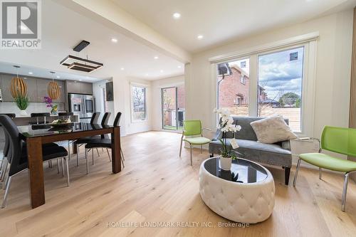 224 Macedonia Crescent, Mississauga, ON - Indoor