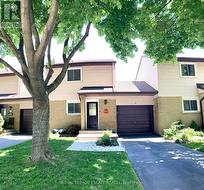 70 - 35 QUEENSLEA DRIVE  Hamilton, ON L8W 1T7