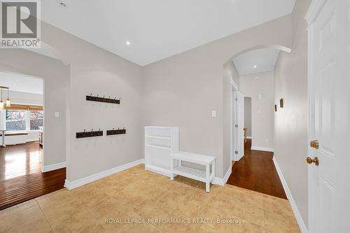 590 Kochar Drive, Ottawa, ON - Indoor Photo Showing Other Room